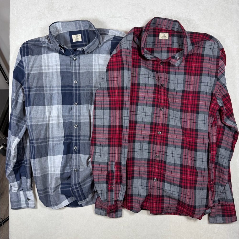 Lot of 2 J. Crew Men's Medium Plaid Button-Down Shirts - Navy and Red Plaid
